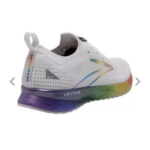 Brooks Levitate Rainbow